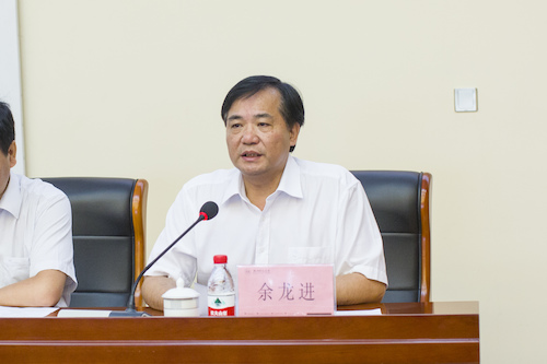 亚洲无码
余龙进教授分享省级重点马院建设经验